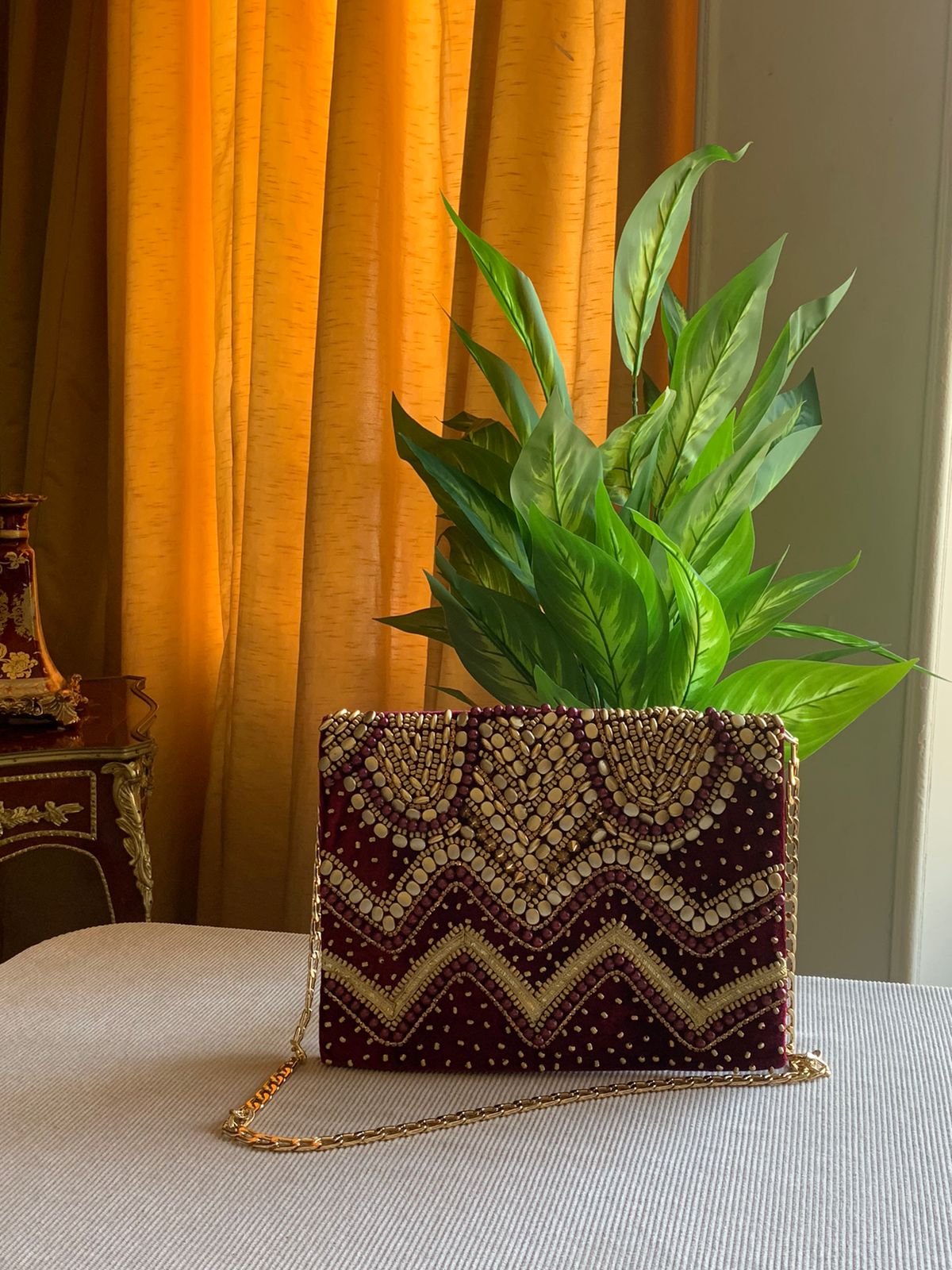 Arcadia Clutch 4 25×21 CM - Image 3